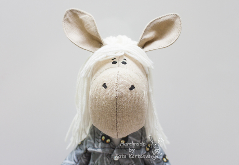 Лошадь - символ 2014 года