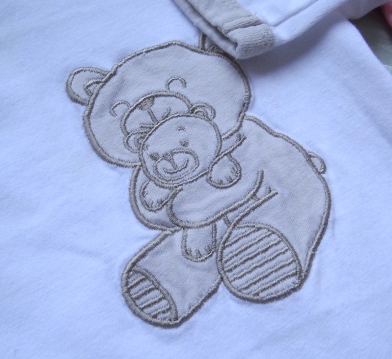 Комбинезоны- слипы на малышку от 0 до 6 мес., не дороже 200 руб. ( Gap, Topolino, Gymboree и другие)