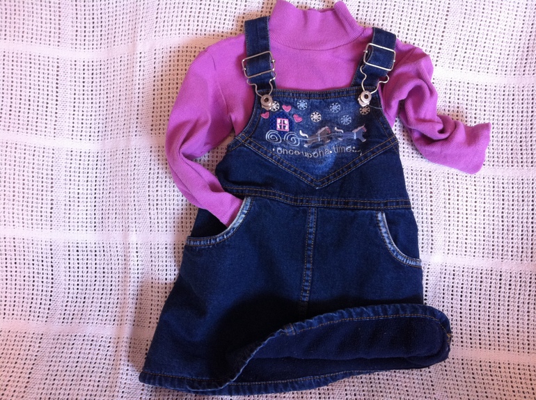 Для девочки много одежды от 80 до 4 лет! Прошу под кат!