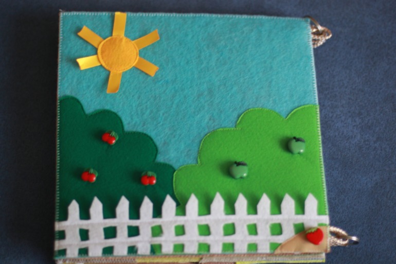 Фетровая книга "Кто где живет"