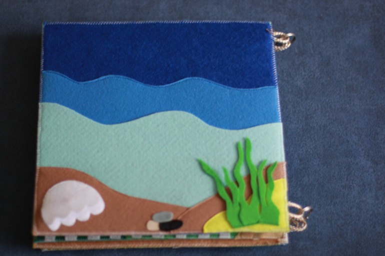 Фетровая книга "Кто где живет"