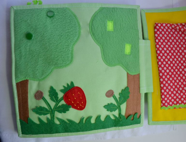 Именная развивающая книжечка)