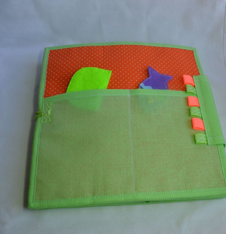 Именная развивающая книжечка)