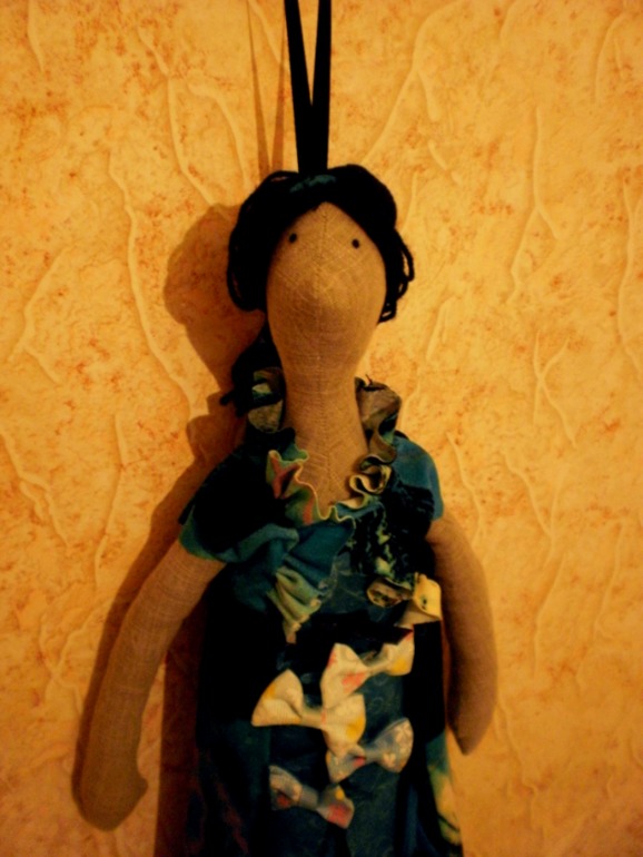 Первая тильда