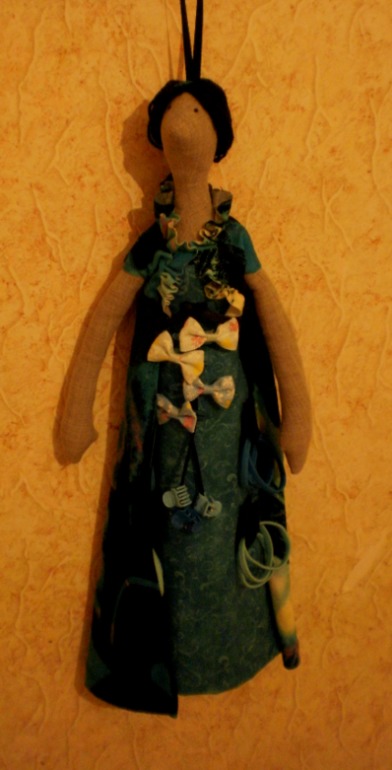 Первая тильда