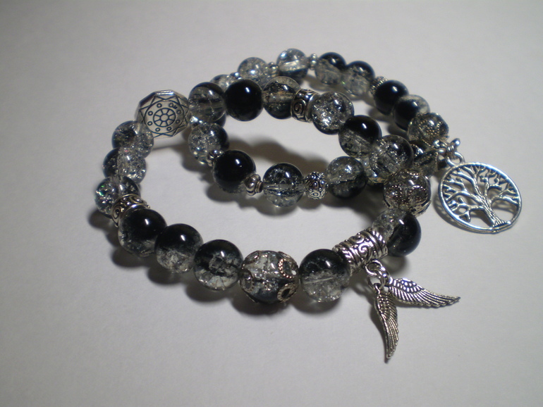 Браслеты из натуральных камней и не только (на заказ)