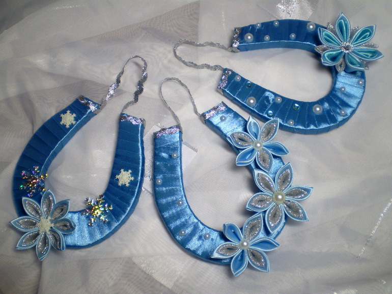 Подготовка к году Синей Лошади  идет у нас полным ходом)))