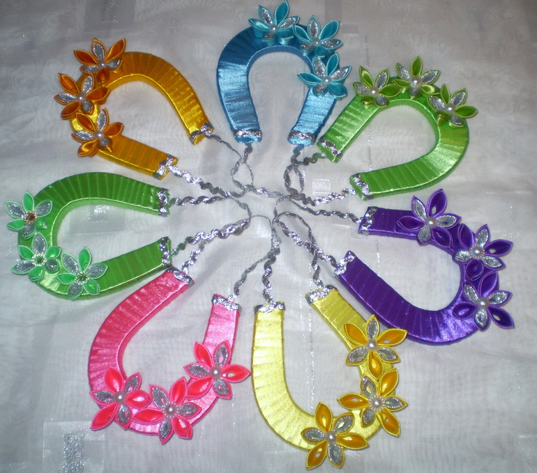 Подарки к новому году Лошади  - подковы  на счастье!