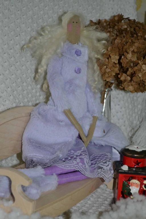 Девочки в снегу№2