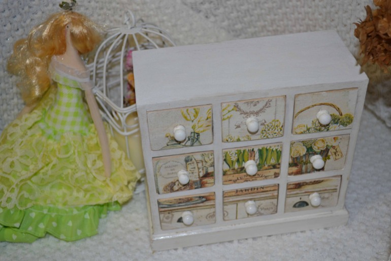 Комодик Jardin