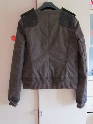 Классная куртка Blumarine размер 44-46