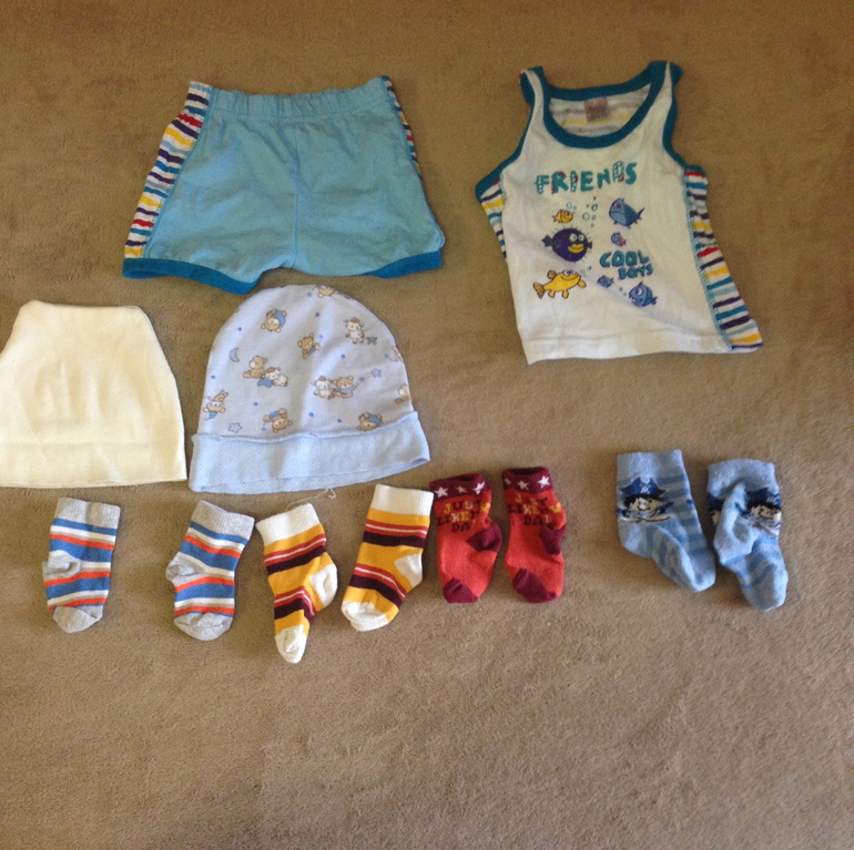 Отдам в дар! Одежда от нуля до трех месяцев