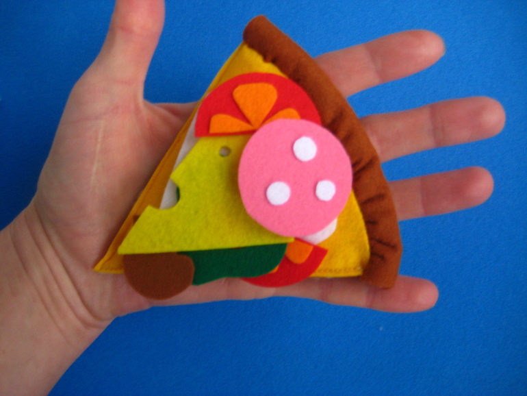 Игра из фетра