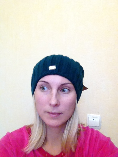 Шапка Маллика цвет зеленый+ перчатки Герда зеленые