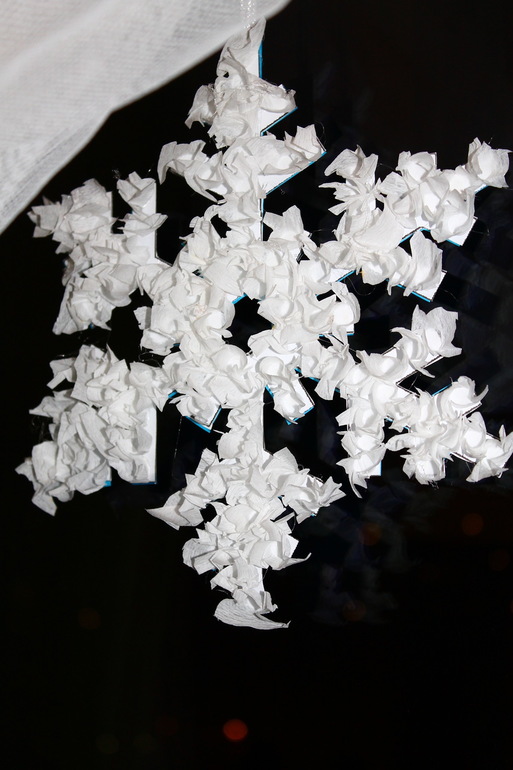 снежинка на окно