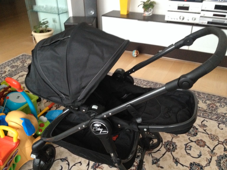 Та дам! Baby Jogger City Versa вместо Orbit Baby G2!!!!!!!
