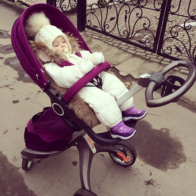 Наша карета Stokke Xplory