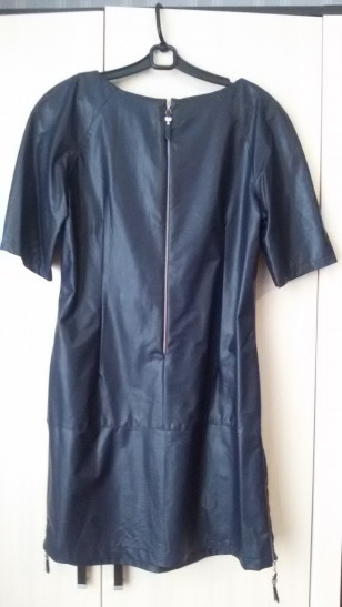 Платье женское(иск.кожа)