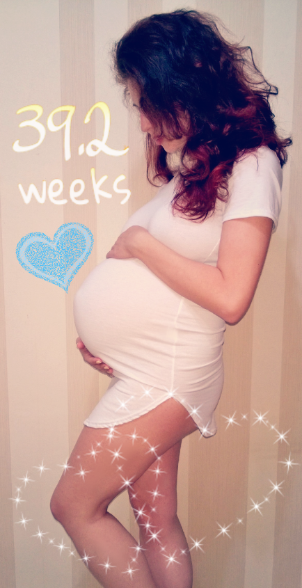 40 недель россия. Живот беременной 40 недель. Живот на 40 неделе беременности фото.