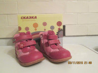 Обувь на девочку