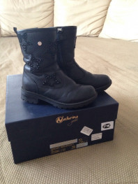 Ботиночки Naturino Gold 28 р. В отл.сост. стразы