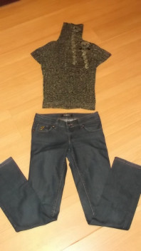 Отдам пакет женских вещей