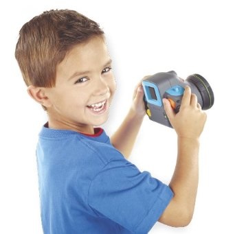 Новая цифровая камера-проектор Playskool Showcam 3800 руб