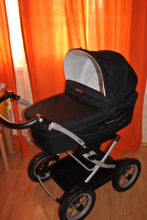 Коляска для новорожденных Peg Perego 8 000 тыс.руб.