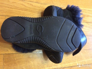 Продам б/у зимние полусапожки 22 размера