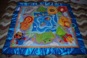 Продаю новый развивающий коврик Fisher Price