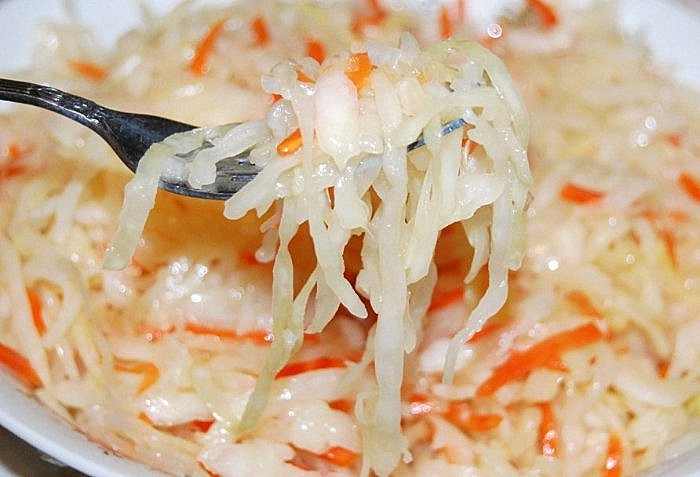 Милые хозяюшки, кулинарочки, подскажите, пожалуйста, рецепт квашеной капустки с зирой (кумином)