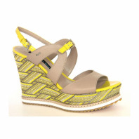 Обувь новая, Norma J Baker