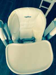 Стульчик для кормления PEG-PEREGO Tatamia Latte