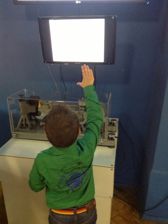8355641a1923191a7cad4b6af4011f8c.jpg