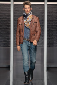 Коричневая кожаная курта/пиджак Hugo Boss Orange