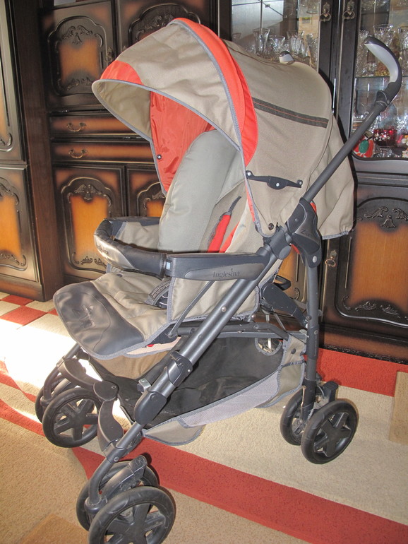 Прогулочная коляска Inglesina Zippy