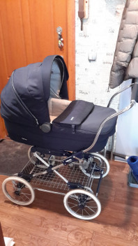 Inglesina Sofia // шасси Comfort Chrome + подарки