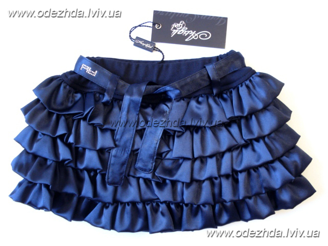 все на девочку 0-36 месяцев http://odezhda.lviv.ua/component/virtuemart/girls-0-36 цены указаны в гривнах, для перевода в рубли воспользуйтесь конвертером валют (на страничке сайта слева)