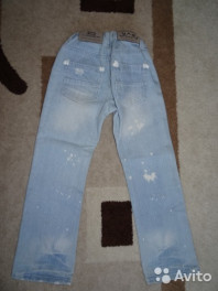 Джинсы фирменные д/м р.122-128  3 пары,новые+идеал