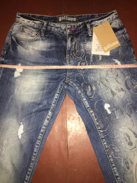 Джинсы бои с микки