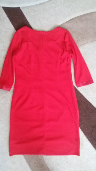 ПЛАТЬЕ  ЖЕНСКОЕ