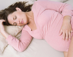 Как спать во время беременности выбираем правильную позу для сна