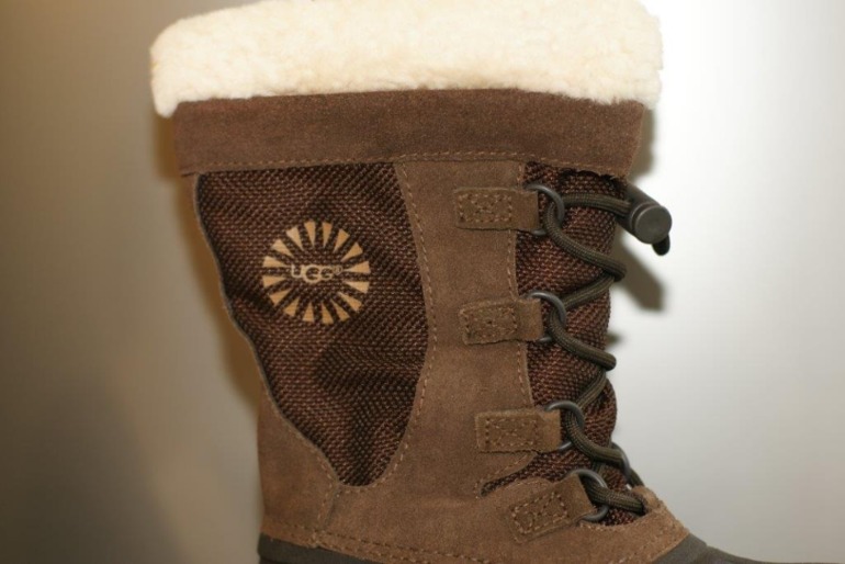 Зимние сапоги UGG 29 размер (12US) 5000 р.