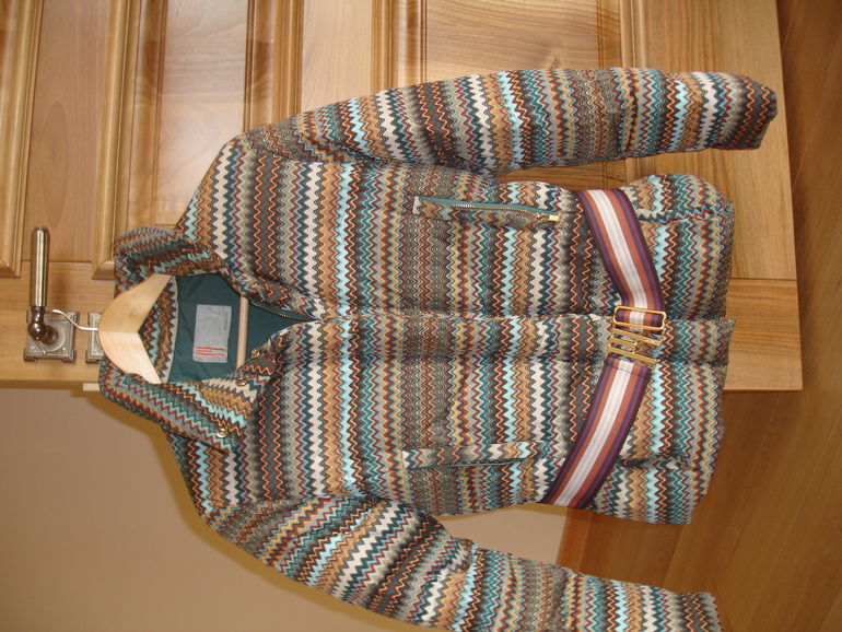 MISSONI пуховик в идеале, на 36р, 5000р