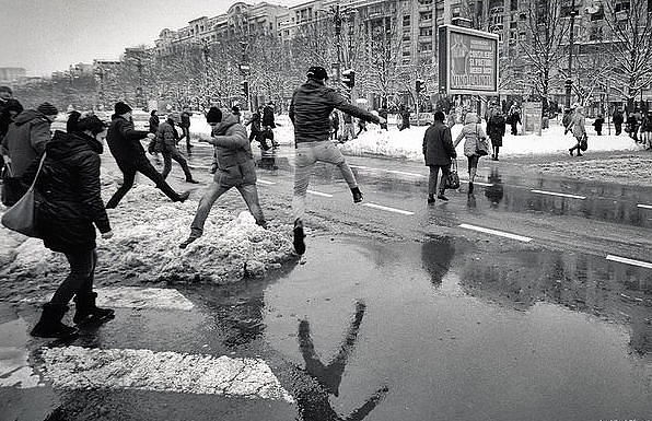 Время улыбнуться.