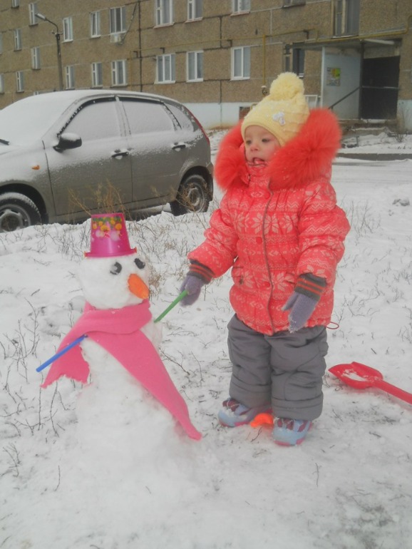 Алисе 2 года 4 месяца!