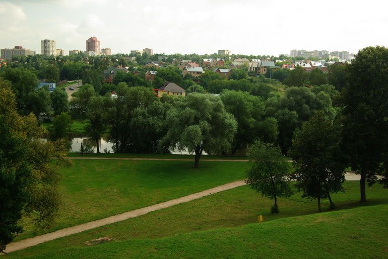 Церковь Знамения Пресвятой Богородицы в Дубровицах (Московская область) 2013