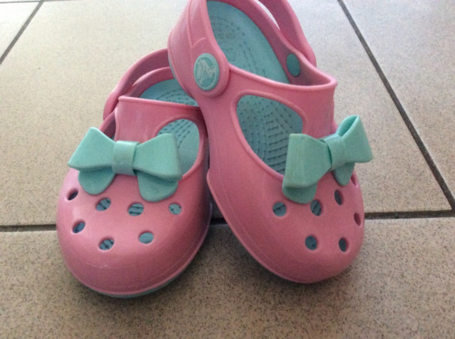 Босоножки crocs для девочки