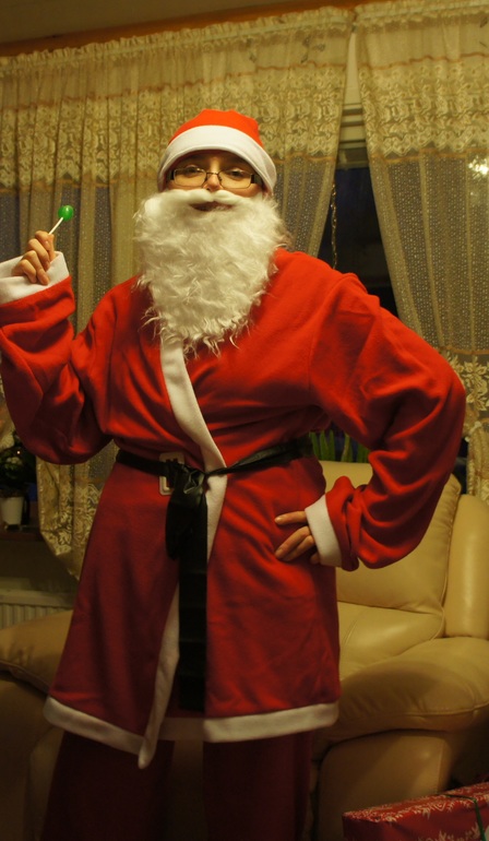 Парни жгут)