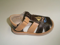 Детские сандали